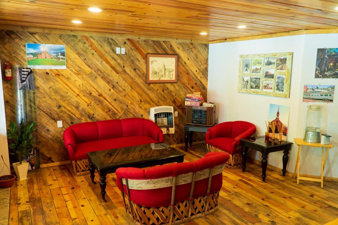 Hotel La Estacion Креэль Экстерьер фото