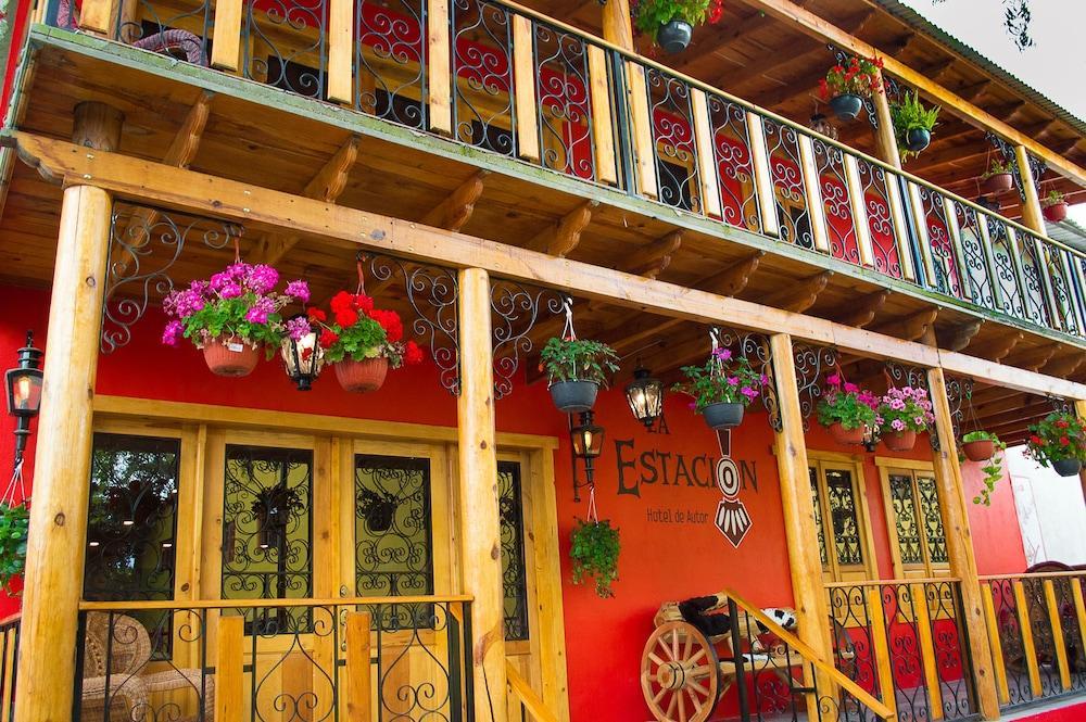 Hotel La Estacion Креэль Экстерьер фото