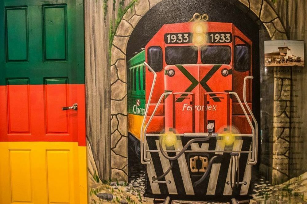 Hotel La Estacion Креэль Экстерьер фото